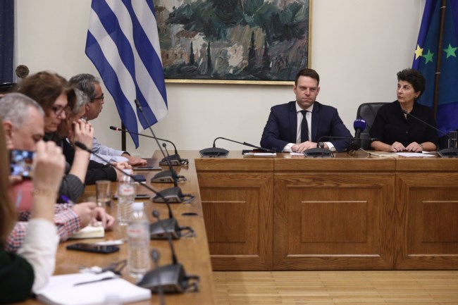 Κασσελάκης: Ο σύγχρονος πολιτισμός και η κληρονομιά μας να είναι δυο ισότιμα μέρη στη συζήτηση για τον πολιτισμό