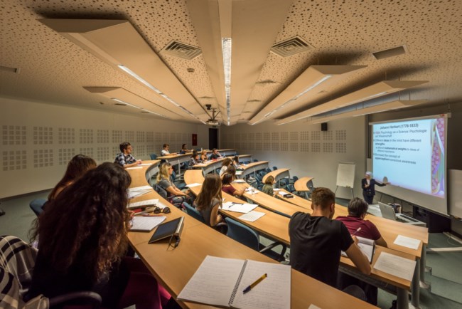 Το Deree κατέθεσε αίτημα για άδεια ΑΕΙ: Με 3 Σχολές, 24 προπτυχιακά και ένα μεταπτυχιακό πρόγραμμα σπουδών