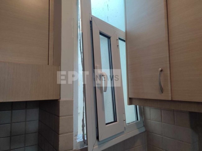 Εκρηξη σε βενζινάδικο στον Πειραιά: Ξεκαθάρισμα λογαριασμών της Greek Mafia - Ξηλώθηκαν και τα παράθυρα [εικόνες - βίντεο]