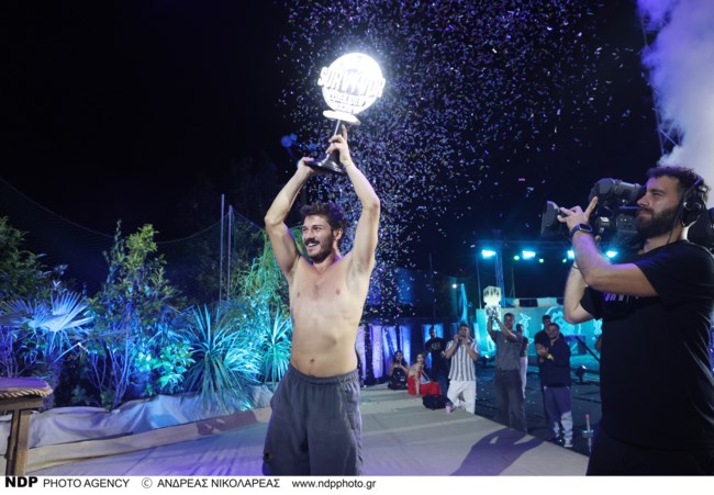 Survivor 2024: Ποιος είναι ο μεγάλος νικητής, Ντάνιελ Νούρκα - Πήρε το έπαθλο των 100.000 ευρώ [εικόνες - βίντεο]