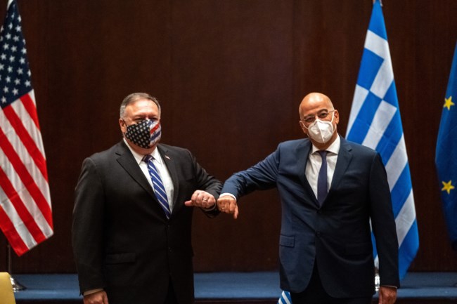 ΠΟΜΠΈΟ ΔΕΝΔΙΑΣ