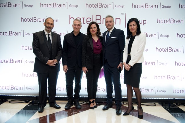 Πάνος Παλαιολόγος, Ιδρυτής & Πρόεδρος HotelBrain Group, Μίνως Μάτσας, Όλγα Κεφαλογιάννη, Κωνσταντίνος Ζήκος, Αντιπρόεδρος HotelBrain Group, Ολυμπία Αναστασοπούλου, Γεν. Γραμματέας Υπουργείου Τουρισμού