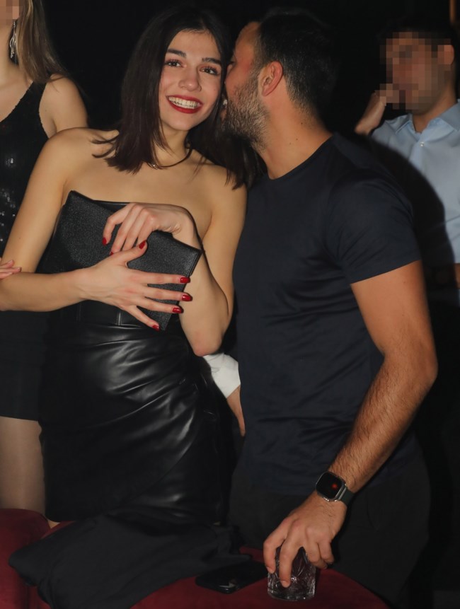 ΜΕΛΙΝΑ ΝΙΚΟΛΑΪΔΗ