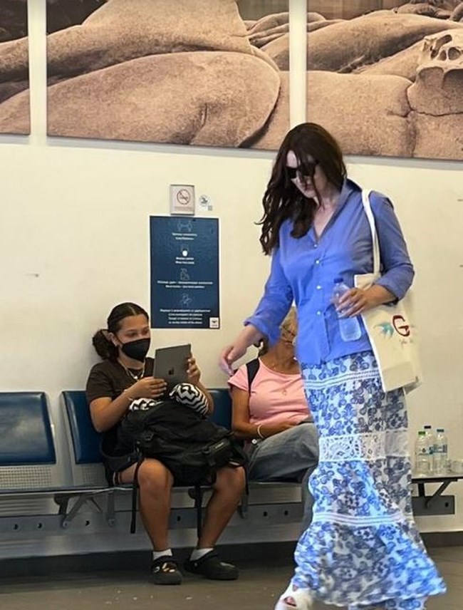 ΜΟΝΙΚΑ ΜΠΕΛΟΥΤΣΙ