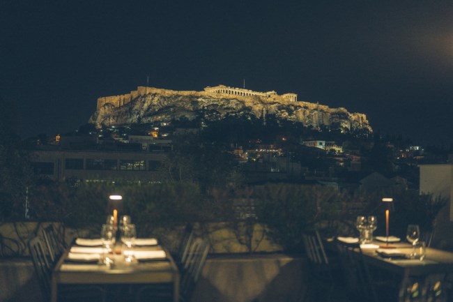 Ξέρουμε πού θα απολαύσεις την Πανσέληνο του Ελαφιού