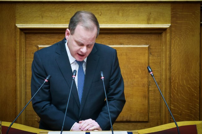 Κώστας Καραμανλής για την τραγωδία στα Τέμπη: "Δεν θα κρυφτώ πίσω από καμία βουλευτική ασυλία, ανέλαβα την πολιτική ευθύνη"