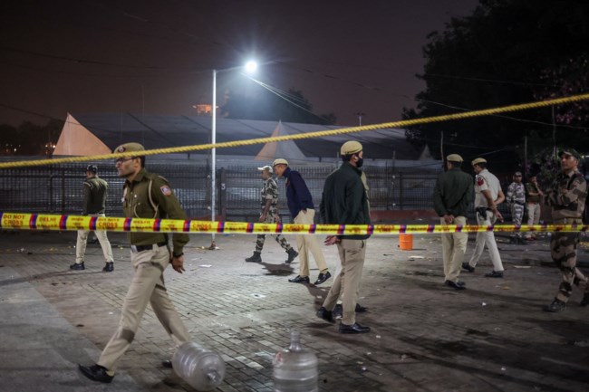 Φονική έκρηξη στο Νέο Δελχί με 8 νεκρούς από παγιδευμένο αυτοκίνητο