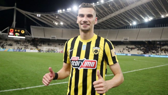 Ο τολμών νικά και η ΑΕΚ χαμογελά