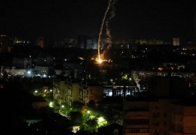 Πόλεμος στην Ουκρανία: Στόχος ρωσικής επιδρομής "εξαιρετικής έντασης" έγινε ξανά το Κίεβο - Drones και πύραυλοι κρουζ