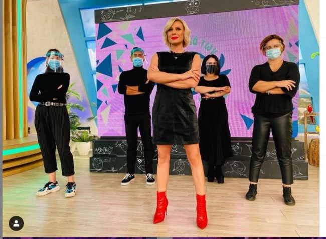 Κατερίνα Καραβάτου: Παραμένει στο νοσοκομείο - Ανησυχία για την υγεία της