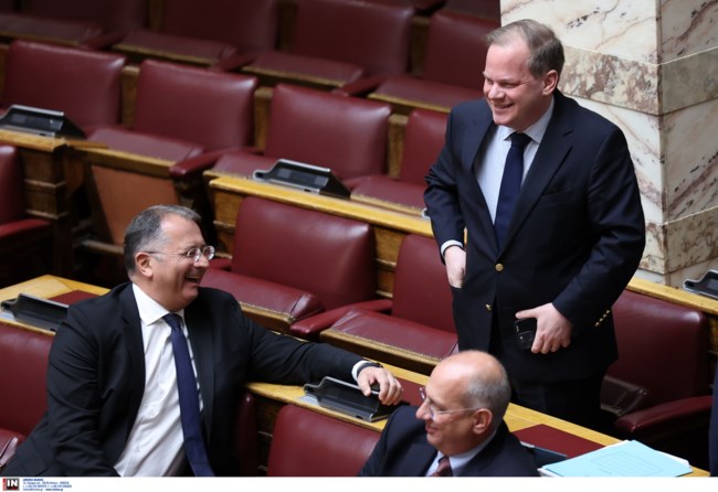 ΚΩΣΤΑΣ ΑΧ. ΚΑΡΑΜΑΝΛΗΣ