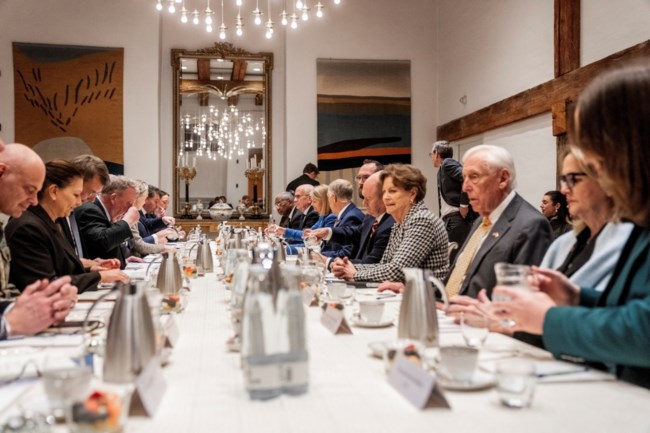 Βήμα πίσω από τις ΗΠΑ για τη Γροιλανδία: "Είναι σύμμαχος, όχι περιουσιακό στοιχείο"