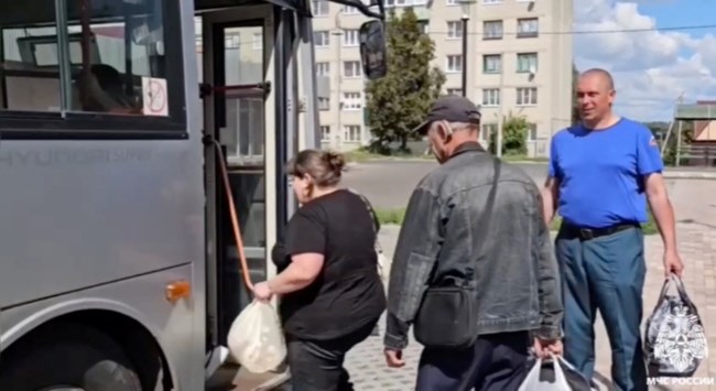 Ρωσία: Οι αρχές απομακρύνουν εσπευσμένα χιλιάδες κατοίκους από την περιφέρεια Κουρσκ - Συνεχίζεται η ουκρανική προέλαση