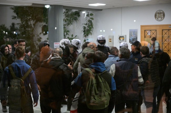 Λάρισα επεισόδια