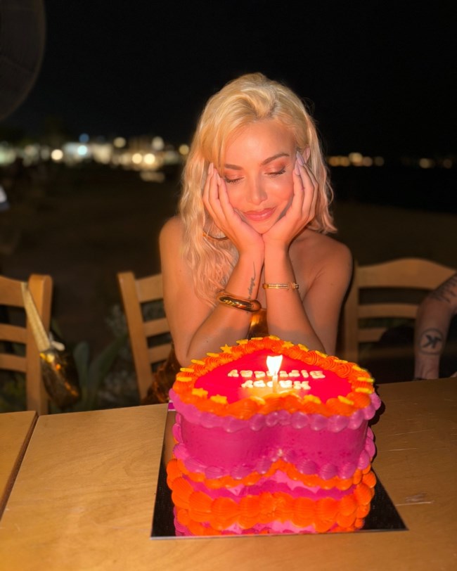 ΖΟΖΕΦΙΝ ΓΕΝΕΘΛΙΑ ΝΙΝΟ