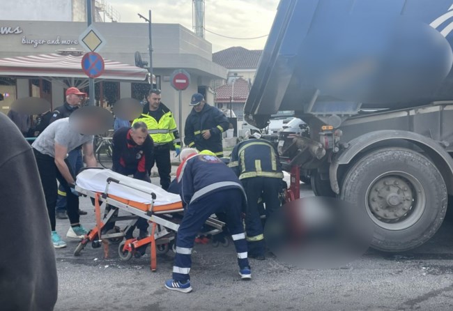 ΤΡΟΧΑΙΟ ΛΑΡΙΣΑ ΓΥΝΑΙΚΑ