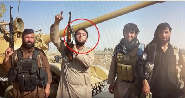Βίντεο ντοκουμέντο: Ο τρομοκράτης του ISIS που συνελήφθη στην Αθήνα, εν δράσει στη Συρία με τους τζιχαντιστές