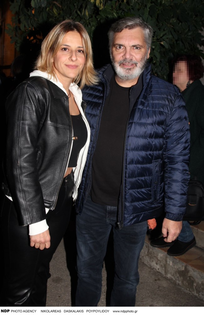 Άλκης Κούρκουλος: Με τη σύντροφό του σε θεατρική πρεμιέρα