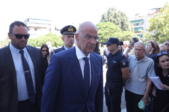 ΛΕΝΑ ΣΑΜΑΡΑ