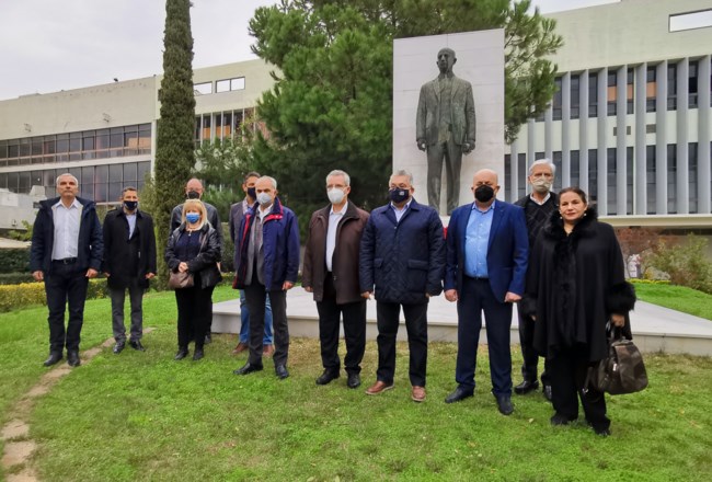 Πολυτεχενείο: Κατάθεση στεφάνων από τη διοίκηση του ΑΠΘ