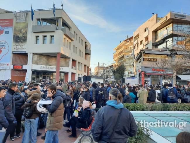 Αντιφασιστικό συλλαλητήριο στον Εύοσμο: Πορεία σε κεντρικούς δρόμους της Θεσσαλονίκης [Εικόνες, Βίντεο]