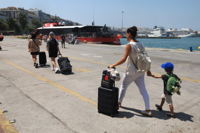 Από τα 40άρια στα μελτέμια, τις βροχές, και την πτώση της θερμοκρασίας - Οι περιοχές που θα επηρεάσει το ψυχρό μέτωπο