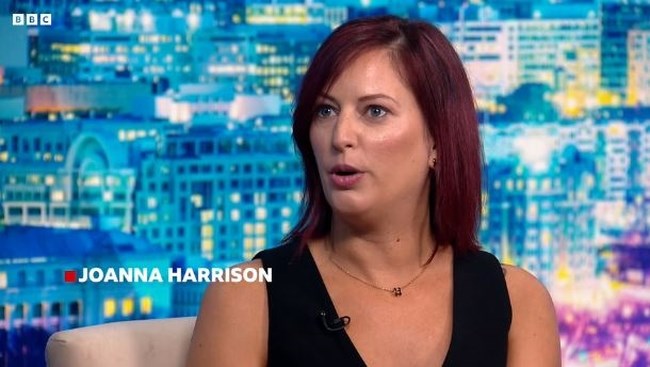 Συγκλονίζουν τα θύματα του Επσταϊν: "Του άρεσε να βλέπει τον φόβο στα μάτια μας" - Τι λένε για Κέβιν Σπέισι και Μπιλ Κλίντον