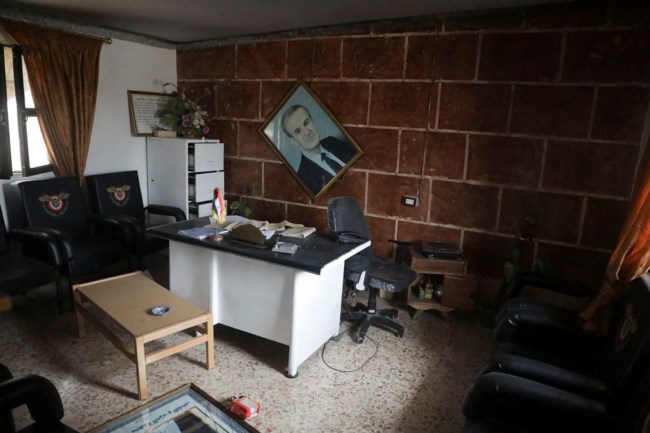 Χάος και αγωνία για την κατάσταση στη Δαμασκό: Φουντώνουν οι φήμες ότι ο Άσαντ έχει εγκαταλείψει τη Συρία