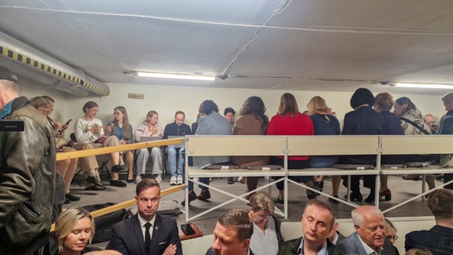 Λιθουανία: Στα καταφύγια πολίτες, πρόεδρος και πρωθυπουργός μετά από συναγερμό για drone - Μηνύματα από τον στρατό