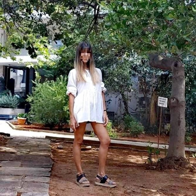 Αυτή είναι η 35χρονη φιλόλογος που κατηγορείται για την αποπλάνηση του 14χρονου μαθητή της [εικόνες]
