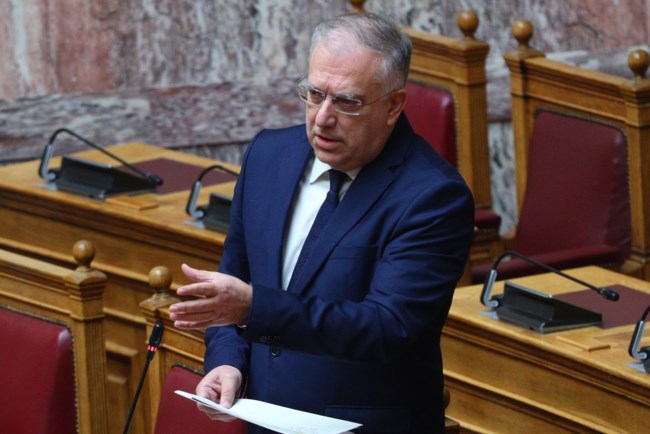 Θεοδωρικάκος για ασφαλιστήρια υγείας: Δεν θα γίνουν αποδεκτές αυξήσεις 15% - Μ. Αποστολάκη: Ανεπαρκείς και καθυστερημένες παρεμβάσεις