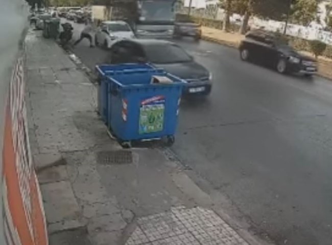 Βίντεο ντοκουμέντο: Η στιγμή που ο 24χρονος ξεφεύγει από τους απαγωγείς του