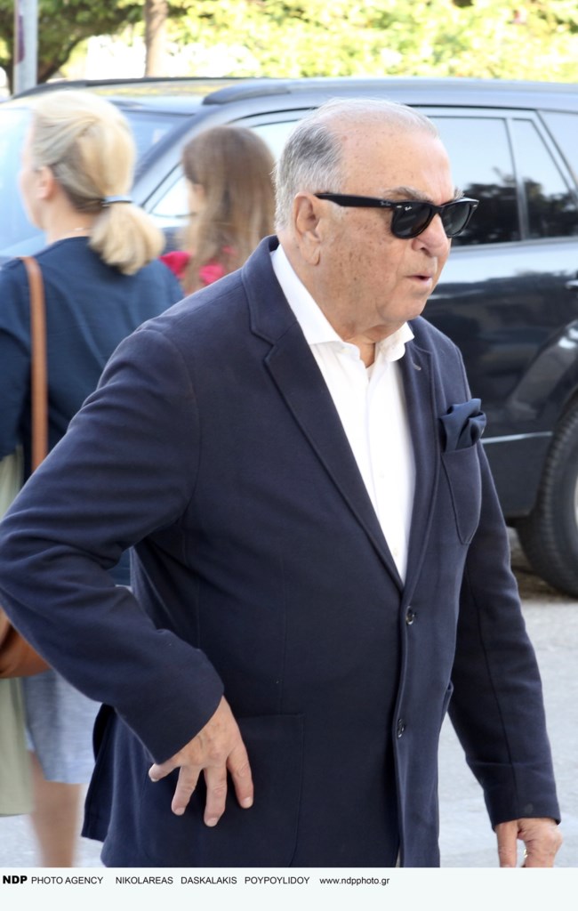 ΚΗΔΕΙΑ111