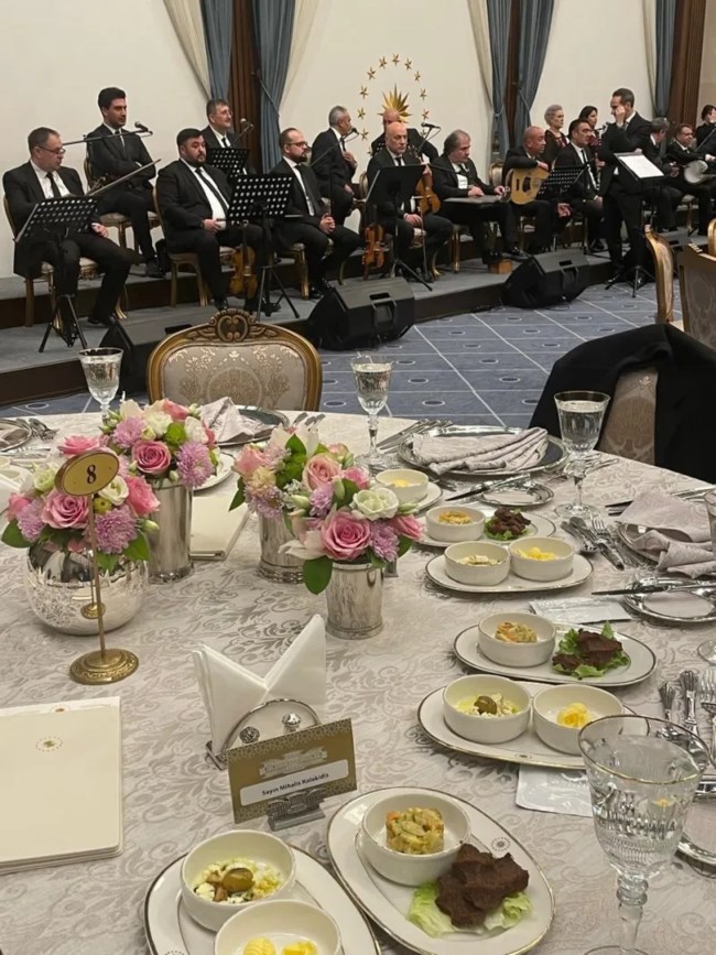 ΣΥΝΑΝΤΗΣΗ ΕΡΝΤΟΓΑΝ ΜΗΤΣΟΤΑΚΗΣ