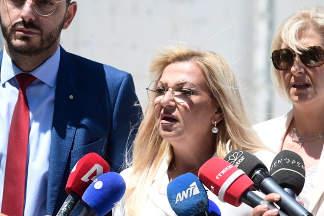 Χήρα Γιώργου Καραϊβάζ