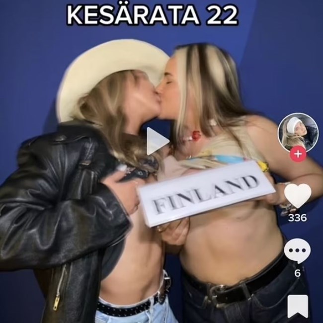 Σάνα Μαρίν: Συγγνώμη μετά τον σάλο ζητά η γυμνόστηθη Influencer που "έκαψε" τη Φινλανδή πρωθυπουργό