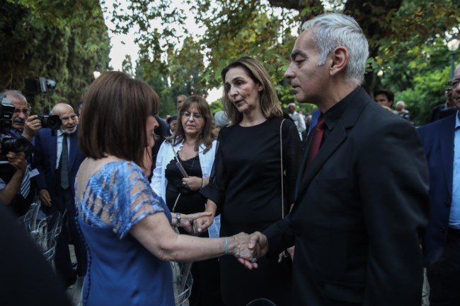 Κατερίνα Σακελλαροπούλου