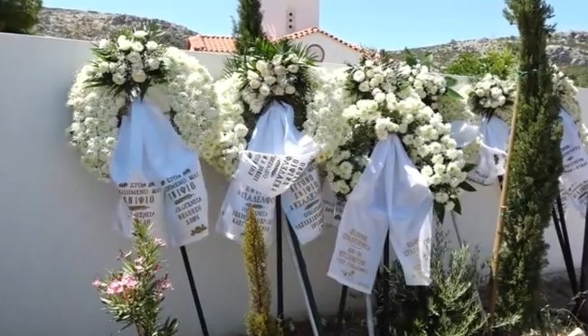 Φυλή: Οδύνη στο τελευταίο "αντίο" στον 13χρονο που αυτοκτόνησε στο σπίτι του - "Ηταν ευαίσθητος, καλοπροαίρετος και εσωστρεφής"