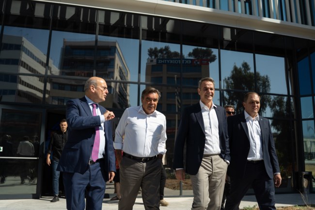 Στην ΑΑΔΕ ο Μητσοτάκης για το myAGRO: "Είναι μια πολύ σημαντική ημέρα για τον πρωτογενή τομέα"