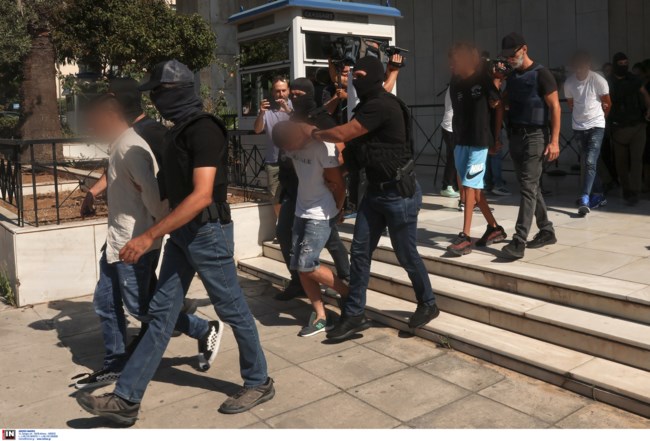 Στον εισαγγελέα οι δολοφόνοι του Πολωνού καθηγητή - Η πρώην σύζυγος, ο σύντροφός της και οι συνεργοί τους [εικόνες - βίντεο]