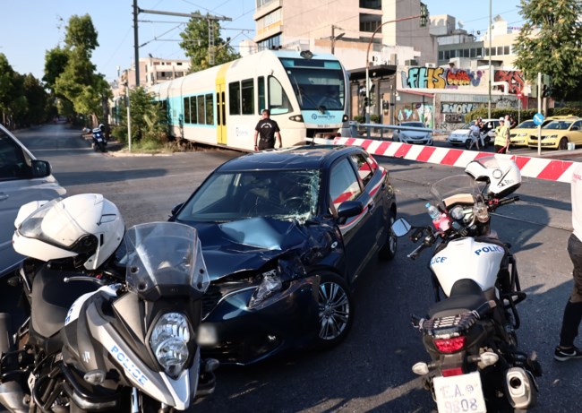 Τροχαίο Ιερά Οδό με τρένο