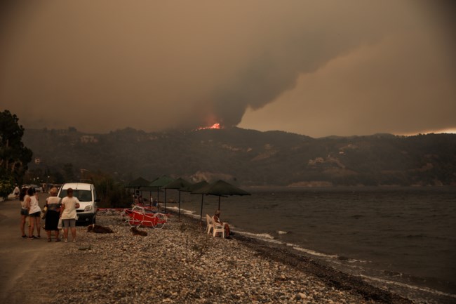 Δραματικές ώρες στην Εύβοια: Συγκλονίζουν οι εικόνες - Απεγκλωβίστηκαν 1.130 πολίτες