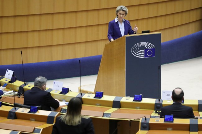Φον ντερ Λάιεν: Αισιόδοξη ότι θα έχουν εμβολιαστεί 7 στους 10 Ευρωπαίους μέχρι το τέλος καλοκαιριού