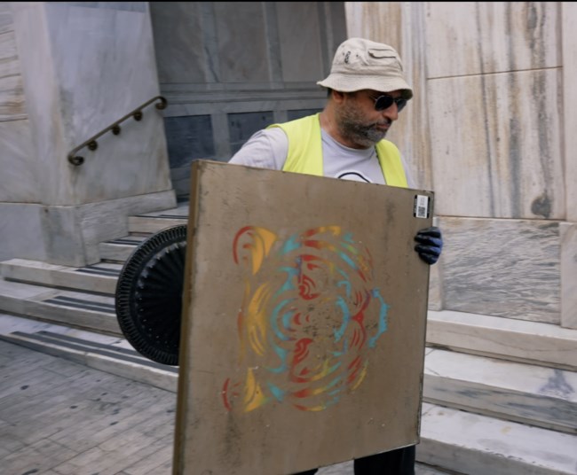 Επιχείρηση "σκούπα" του Δήμου Αθηναίων για 67 παράνομα τραπεζοκαθίσματα - Δούκας: "Τελειώνουμε με το "κάνω ό,τι θέλω"