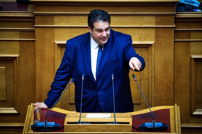 Απορρίφθηκε η τροπολογία του ΠΑΣΟΚ για τους "Σπαρτιάτες" - Ένταση στη Βουλή - "Σε καλή μεριά, κ. Στίγκα, τα λεφτά που σας έδωσε η ΝΔ"