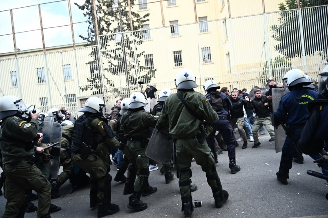 εξωση Κολοβου