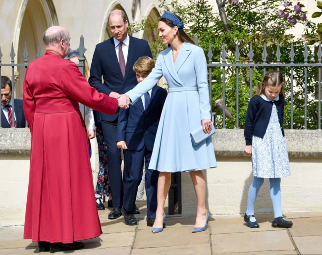 Aπομονωμένοι από όλους: Η απόδραση της Κέιτ, του Γουίλιαμ και των παιδιών τους με ιδιωτικό ελικόπτερο μακριά από τους συγγενείς τους