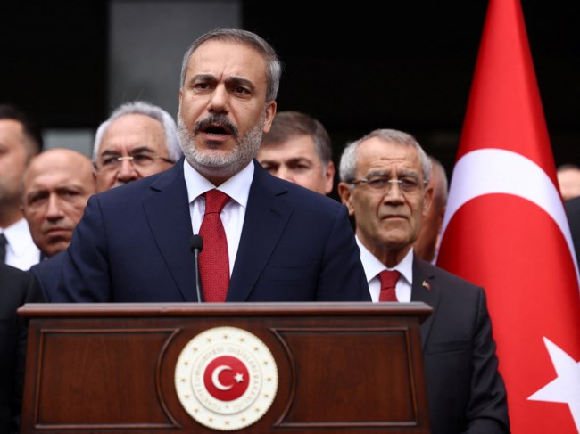 Τουρκικές διπλωματικές πηγές στην Hurriyet: Πακέτο στη Χάγη πολλά θέματα αν δεν υπάρξει συμφωνία για την ΑΟΖ