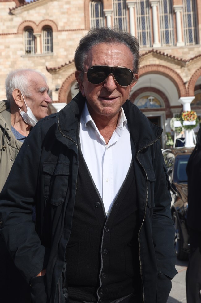 Κηδεία Κώστα Χαρδαβέλλα
