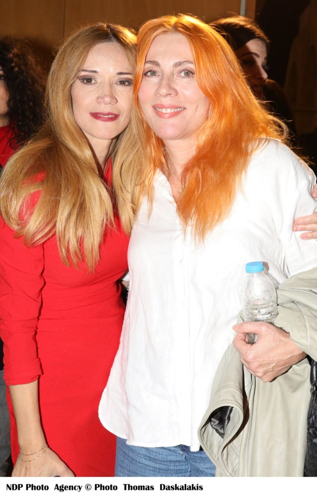 Σμαράγδα Καρύδη